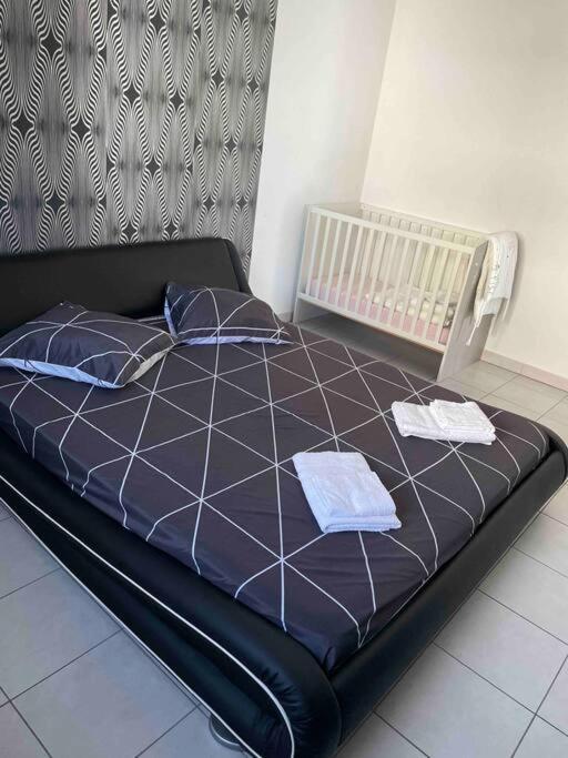 Grand Appartement Avec Vue Magnifique - Vercors - Une Experience Unique - Wifi Gratuit เกรอน็อบล์ ภายนอก รูปภาพ