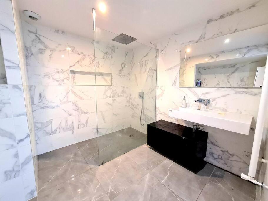Grand Appartement Avec Vue Magnifique - Vercors - Une Experience Unique - Wifi Gratuit เกรอน็อบล์ ภายนอก รูปภาพ