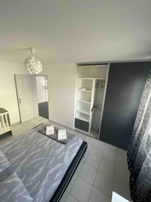Grand Appartement Avec Vue Magnifique - Vercors - Une Experience Unique - Wifi Gratuit เกรอน็อบล์ ภายนอก รูปภาพ